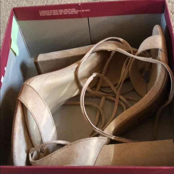 Suede khaki chunky heel forever 21 lace platforms - Picture 2 of 3